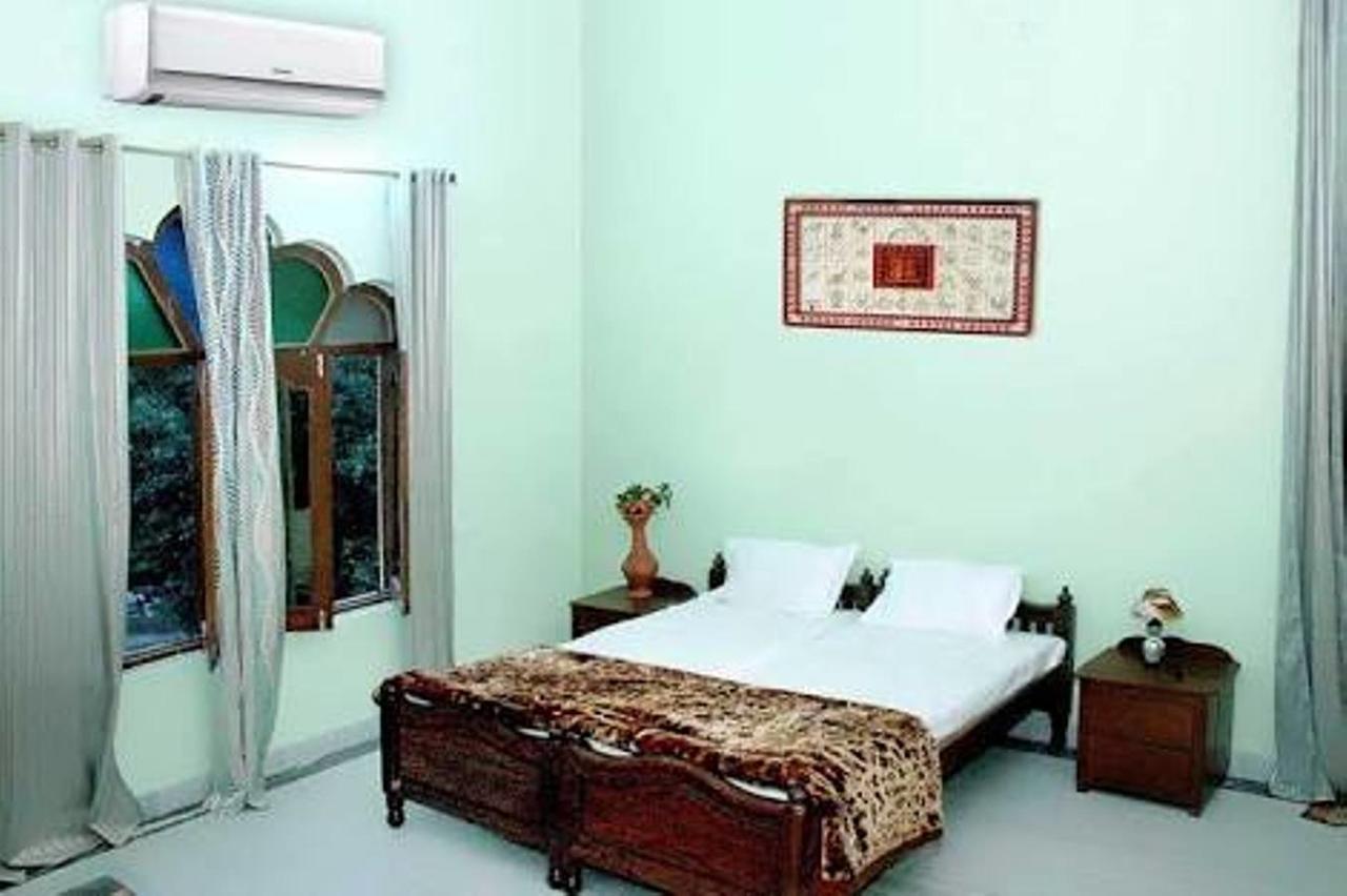 Royal Heritage Bandhavgarh Hotel Bandhavgarh National Park Exterior photo